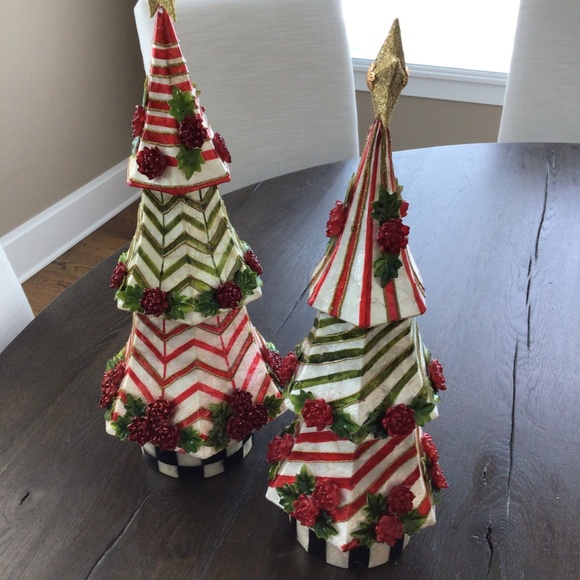 MACKENZIE-CHILDS MEDIUM JOLLY TIERED CAPIZ TREE - Picture 6 of 11